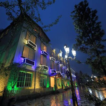 Panshan Tingquan Tuwo Holiday Resort Leshan Bagian luar foto