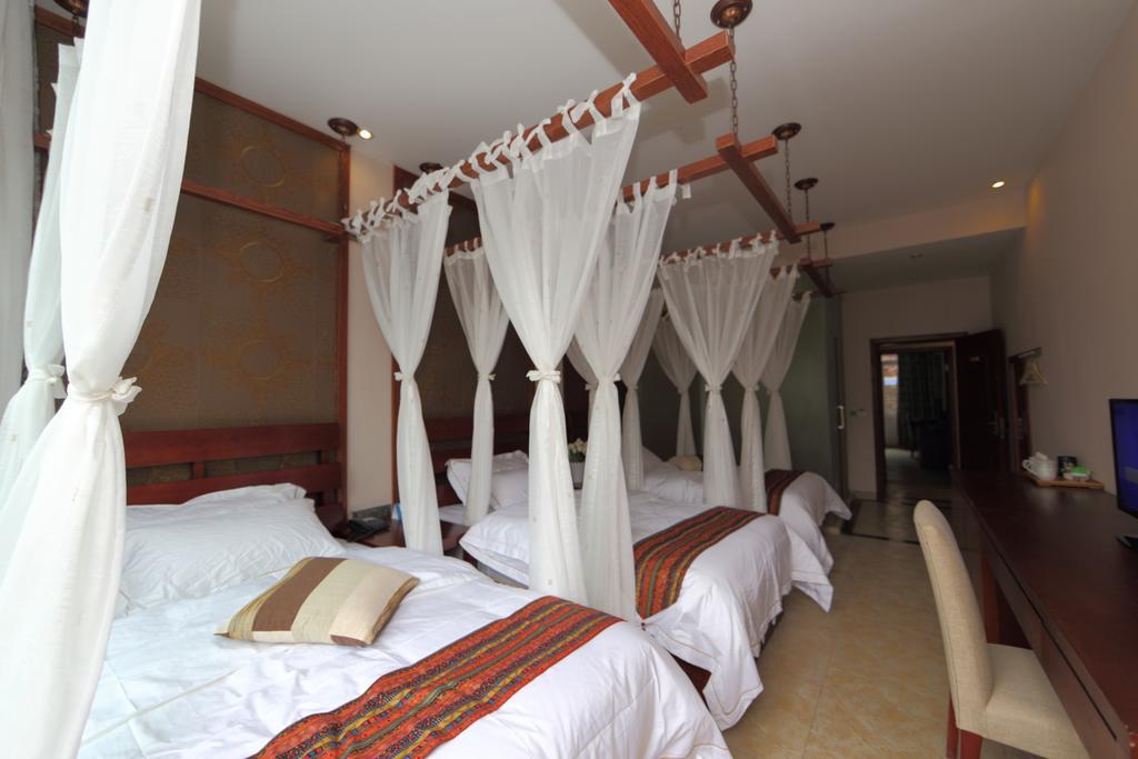 Panshan Tingquan Tuwo Holiday Resort Leshan Ruang foto