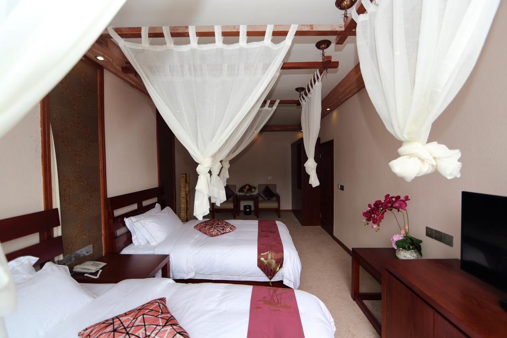 Panshan Tingquan Tuwo Holiday Resort Leshan Ruang foto