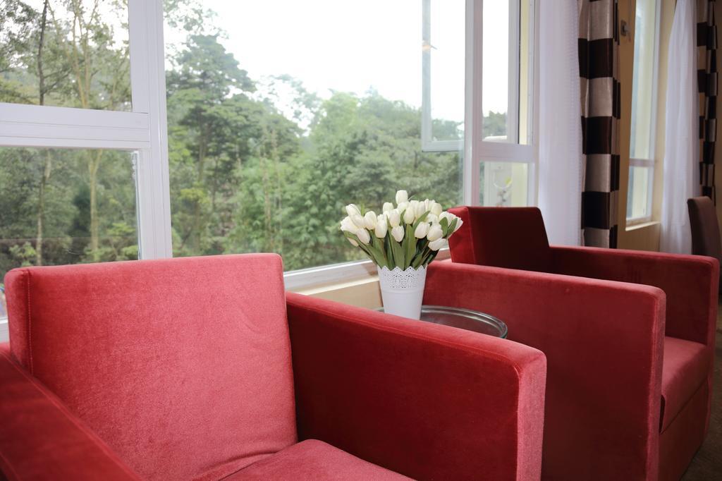 Panshan Tingquan Tuwo Holiday Resort Leshan Ruang foto