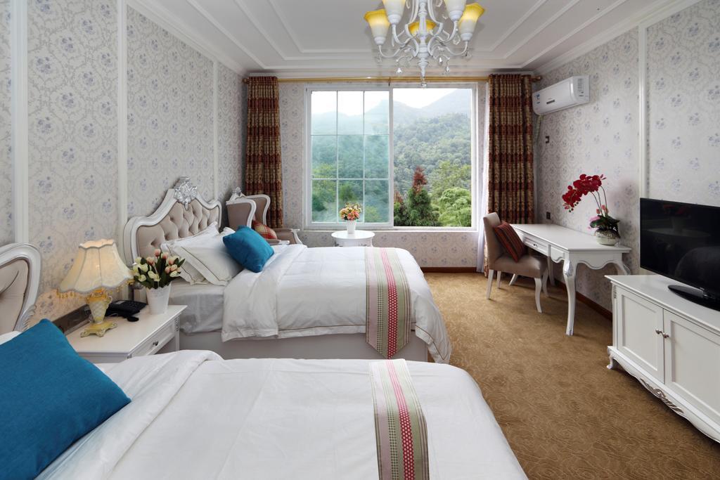 Panshan Tingquan Tuwo Holiday Resort Leshan Ruang foto