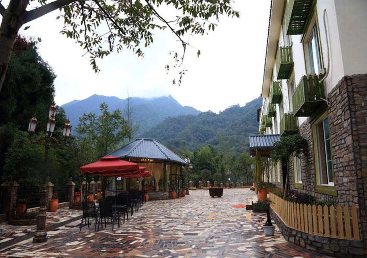 Panshan Tingquan Tuwo Holiday Resort Leshan Bagian luar foto